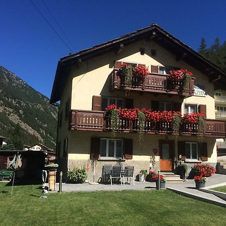Apartment Enzian Saas-Grund Bagian luar foto