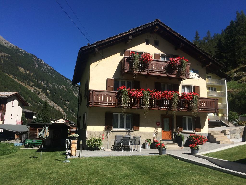 Apartment Enzian Saas-Grund Bagian luar foto